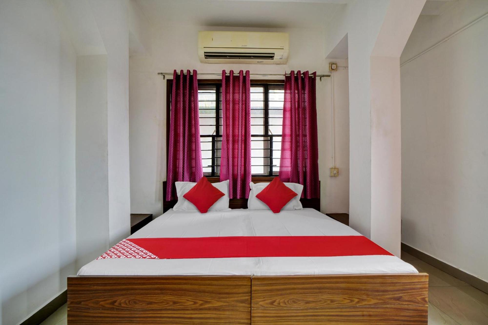 Hotel O Chiyang Hotel Angamaly Bagian luar foto