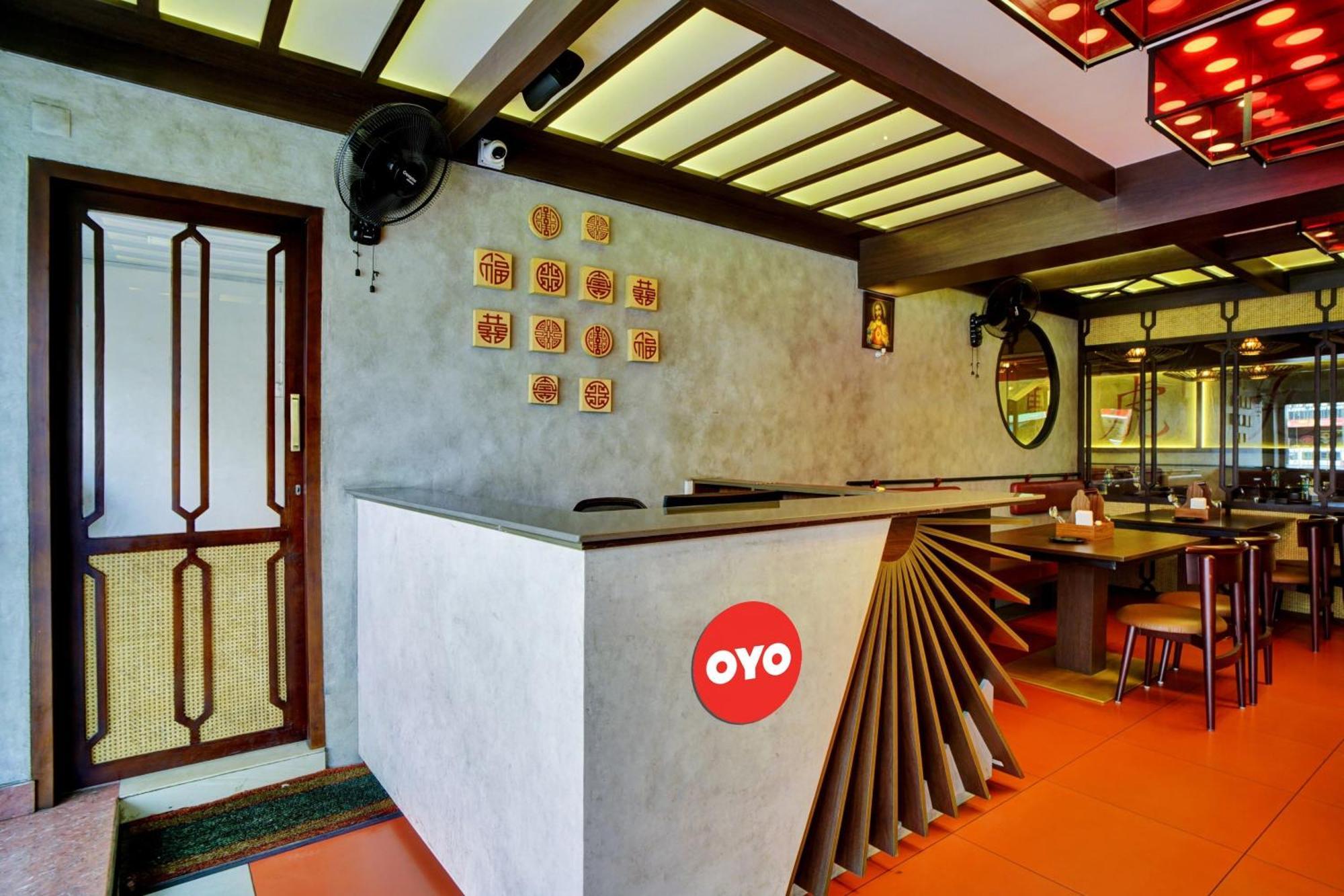 Hotel O Chiyang Hotel Angamaly Bagian luar foto